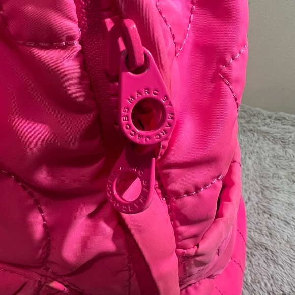 MJ pink back pack - Picture 7 of 8